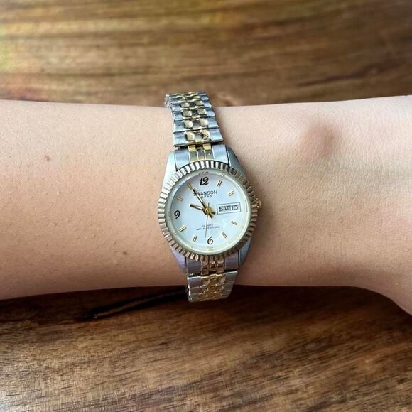 Swanson Japan Two-Tone Quartz Watch – Unisex